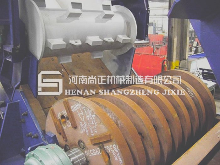 油漆桶破碎機(jī)